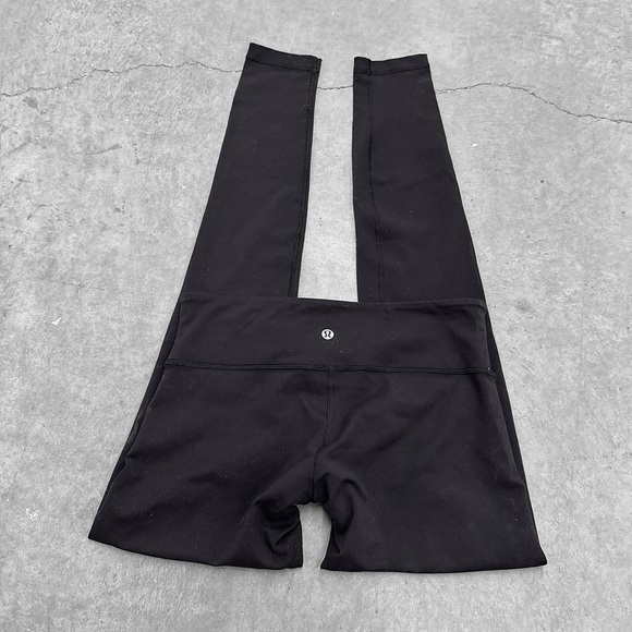 Lululemon Wunder Under Leggings - Picture 1 of 3
